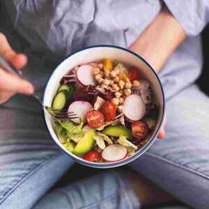 Having a good breastfeeding diet is vital for you and your baby. A Breakfast bowl that is part of a mother’s breastfeeding diet